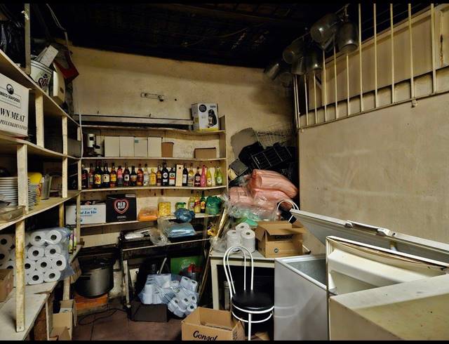 M² BUSINESS FOR SALE IN REGENTS PARK